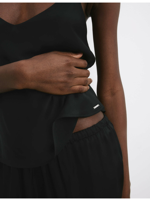 Marks & Spencer Сатенен къс пижамен комплект с топ и шорти Marks & Spencer черно