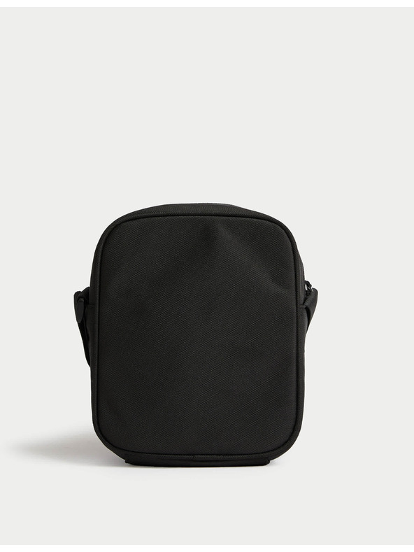 Marks & Spencer Чанта през рамо от Stormwear™ материя, устойчива на износване Marks & Spencer черна