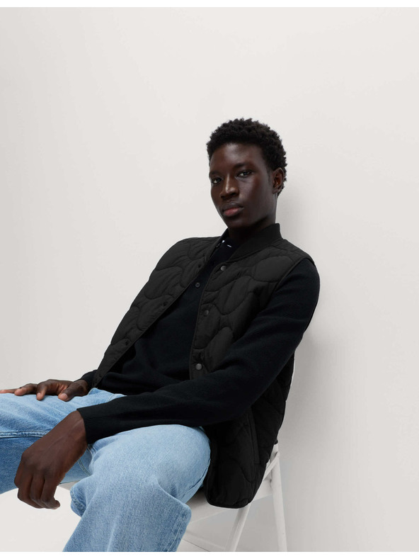 Marks & Spencer Жилетка с технология Thermowarmth™ Marks & Spencer черна