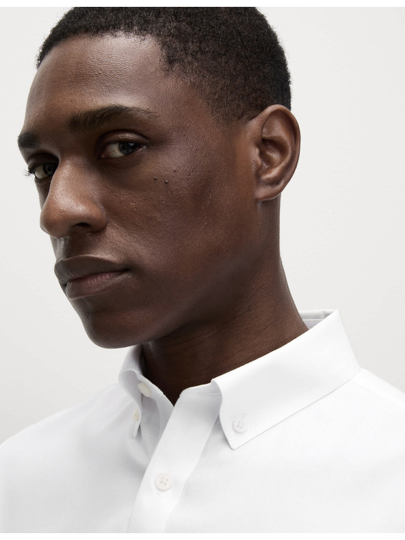 Marks & Spencer Риза от чист памук с класически силует с незабавна грижа Marks & Spencer бяла