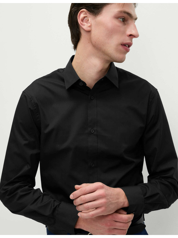 Marks & Spencer Черна риза с тесен силует, лесна за гладене Marks & Spencer