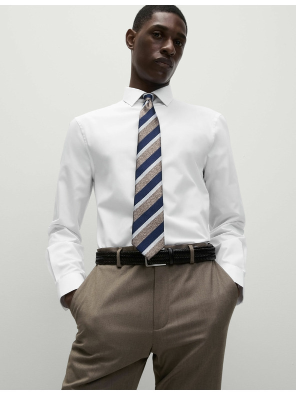 Marks & Spencer Бяла риза с тесен силует от памучна смес с незабавна грижа Marks & Spencer