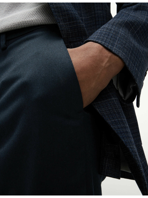 Marks & Spencer Панталони с нормална кройка и Smart Stretch обработка Marks & Spencer тъмносин