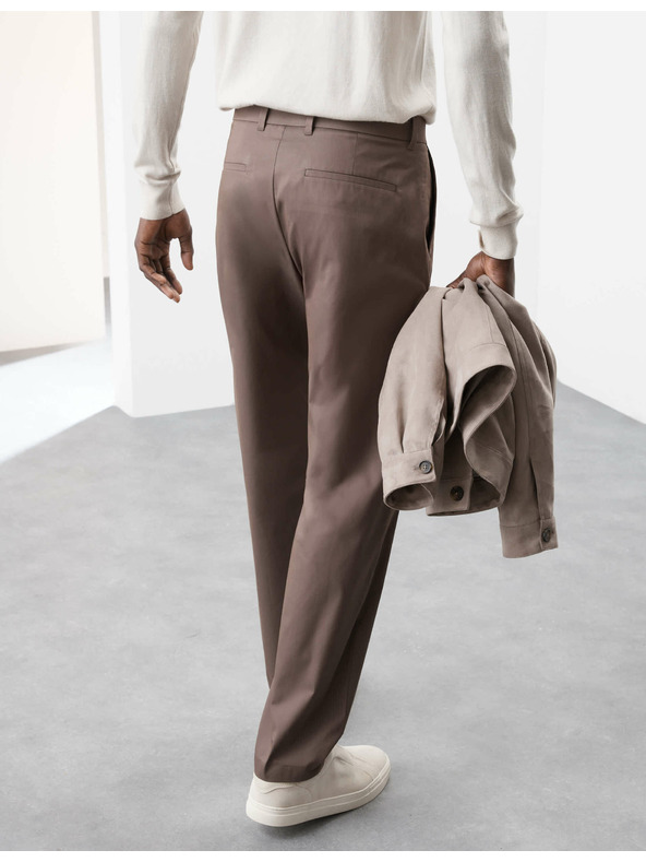 Marks & Spencer Супер леки chino панталони, леко стеснена кройка Marks & Spencer кафяв