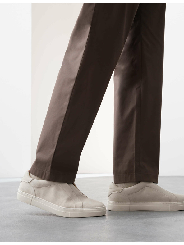 Marks & Spencer Супер леки chino панталони, леко стеснена кройка Marks & Spencer кафяв