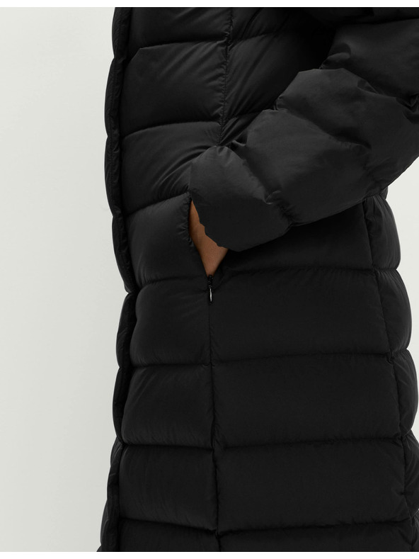 Marks & Spencer Пухено одеяло с качулка Marks & Spencer черен