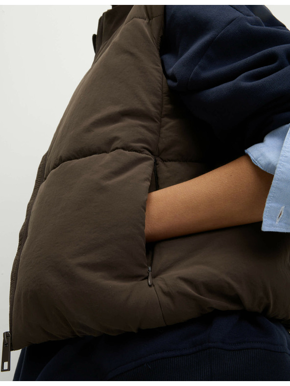 Marks & Spencer Кратка подплатена жилетка с технология Thermowarmth™ Marks & Spencer кафява