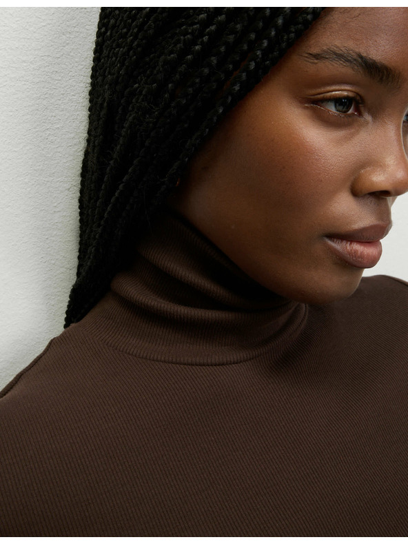 Marks & Spencer Ребрест топ с висока яка и висок дял памук Marks & Spencer кафяв