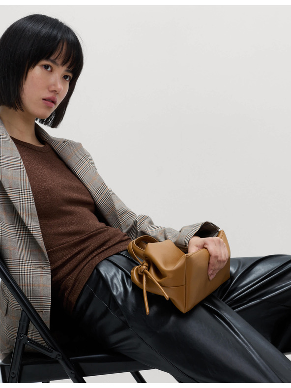 Marks & Spencer Блестящ потник с висок процент памук Marks & Spencer кафяв