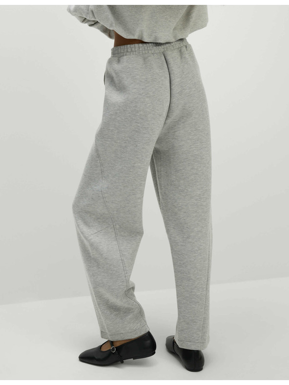 Marks & Spencer Прилепнало спортно долнище Marks & Spencer в сиво