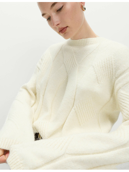Marks & Spencer Суитшърт с плетен кабелен модел, с вълна и алпака вълна Marks & Spencer cremavo