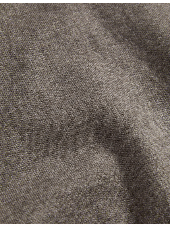 Marks & Spencer Пуловер с V-образно деколте от пухкава прежда Marks & Spencer кафяв