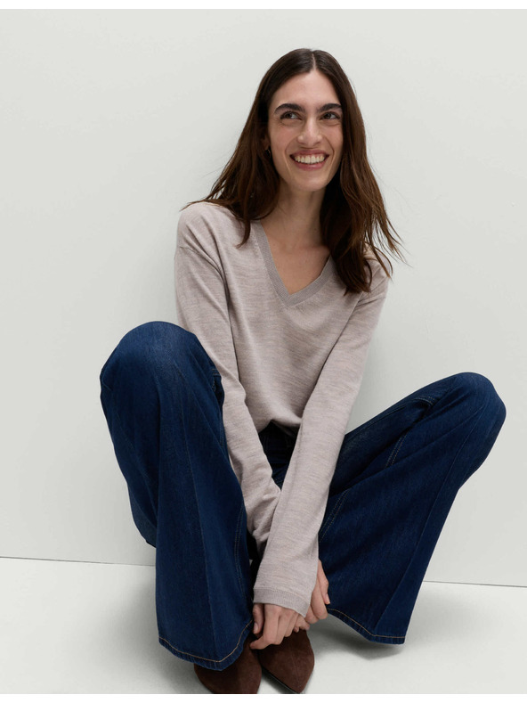 Marks & Spencer Суитшърт с V-образно деколте от мериносова вълна Marks & Spencer бежов