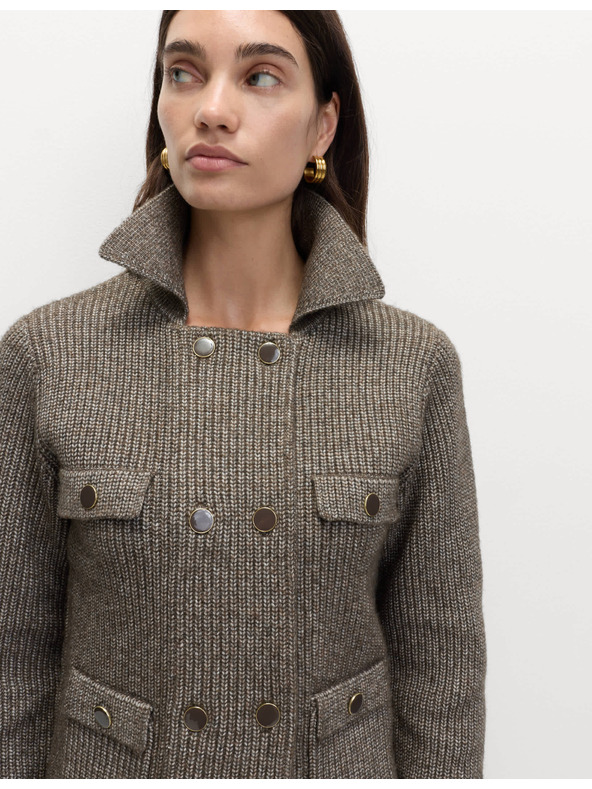 Marks & Spencer Плетена жилетка с мъхнати нишки и декоративни джобове Marks & Spencer бежова