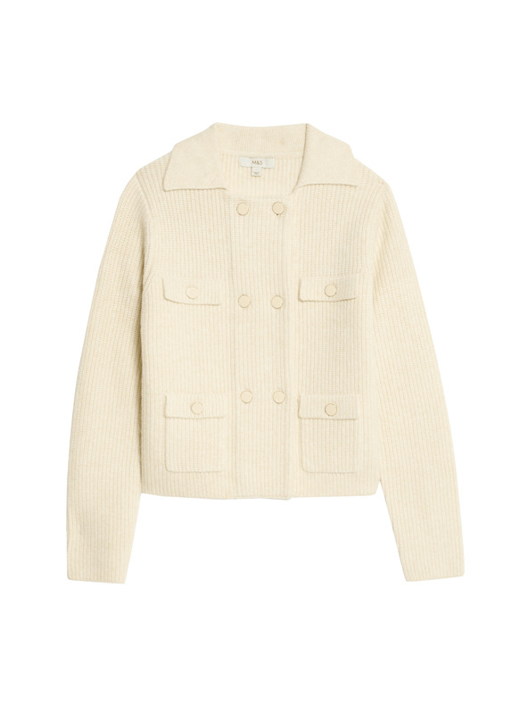 Marks & Spencer Плетена жилетка с мъхнати нишки и декоративни джобове Marks & Spencer сметанова
