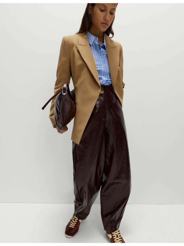 Marks & Spencer Прилепнал кепров блейзер със стеснение в талията Marks & Spencer в кафяво