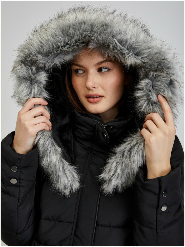 Orsay Черно дамско пухено зимно палто с качулка и изкуствен косъм ORSAY