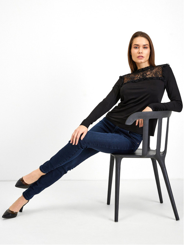 Orsay Черна дамска тениска с детайл от дантела ORSAY