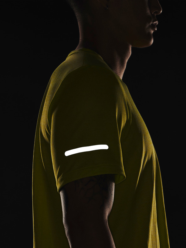 Under Armour Мъжки тениски Under Armour UA SEAMLESS STRIDE SS