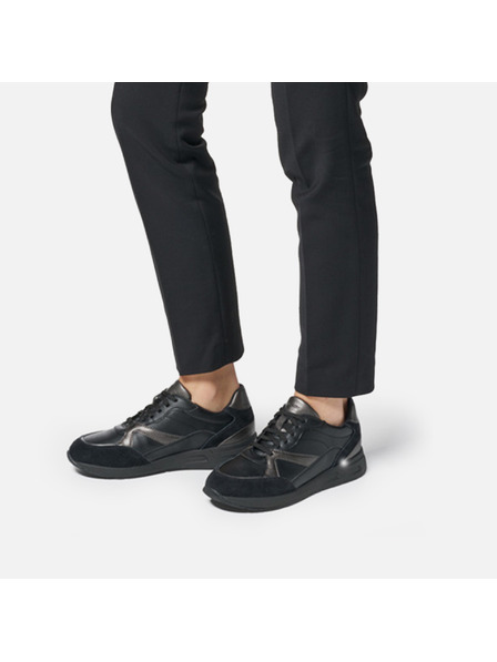 Geox Черни дамски маратонки Geox Bulmya