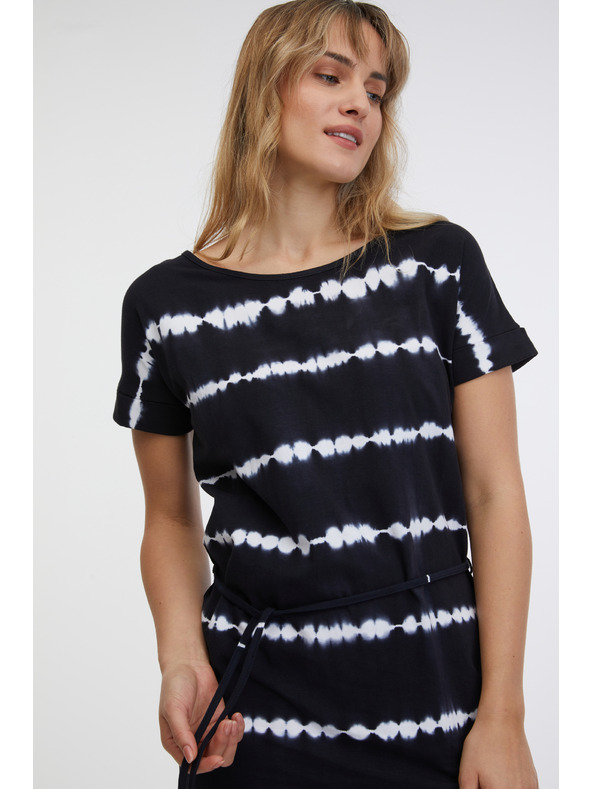 Sam 73 Дамска рокля с бял и черен десен SAM 73 Raquel