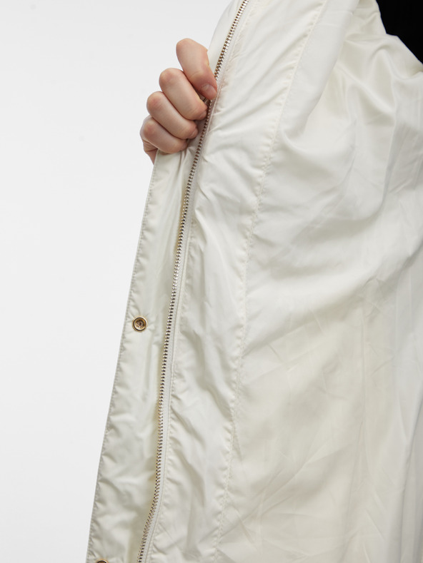 Orsay Кремаво дамско ватирано палто с изкуствена кожа ORSAY