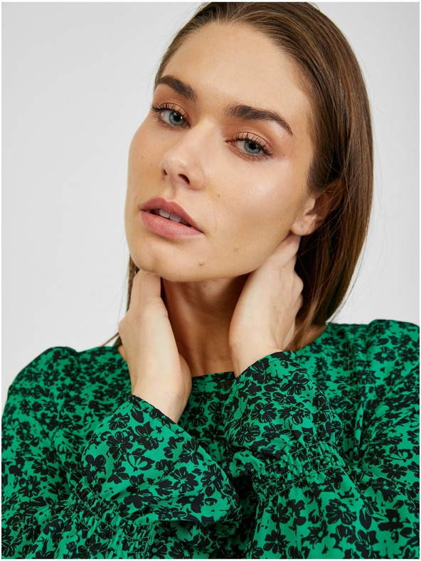 Orsay Черно-зелена дамска блуза на цветя ORSAY
