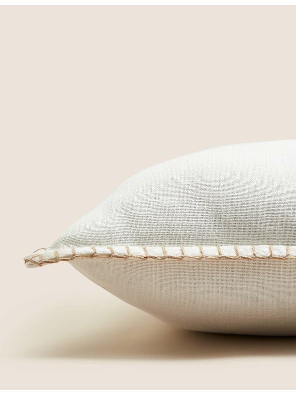 Marks & Spencer Ватирана възглавница от чист памук Marks & Spencer с високо съдържание на памук крем