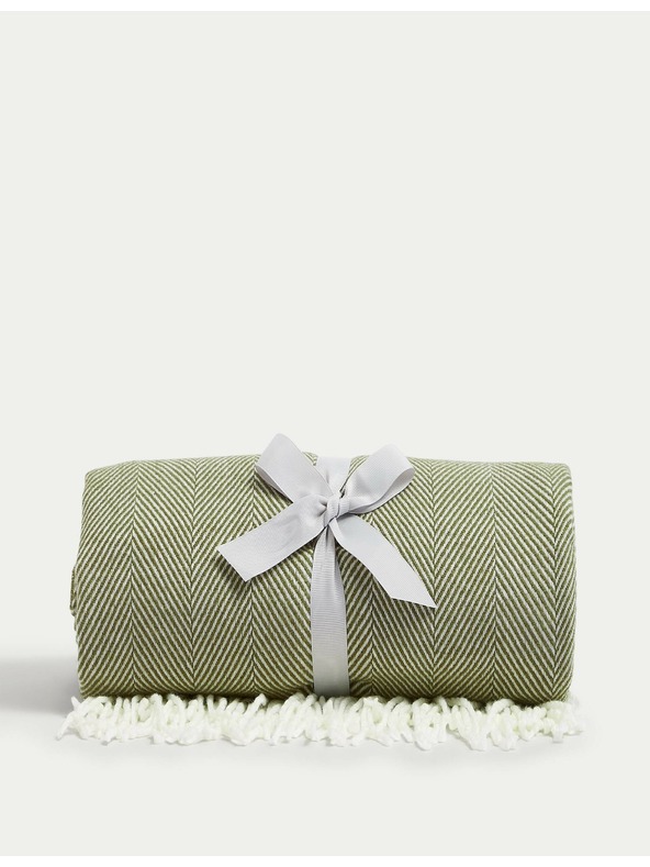 Marks & Spencer Покривка за легло с десен на рибена кост Marks & Spencer зелена