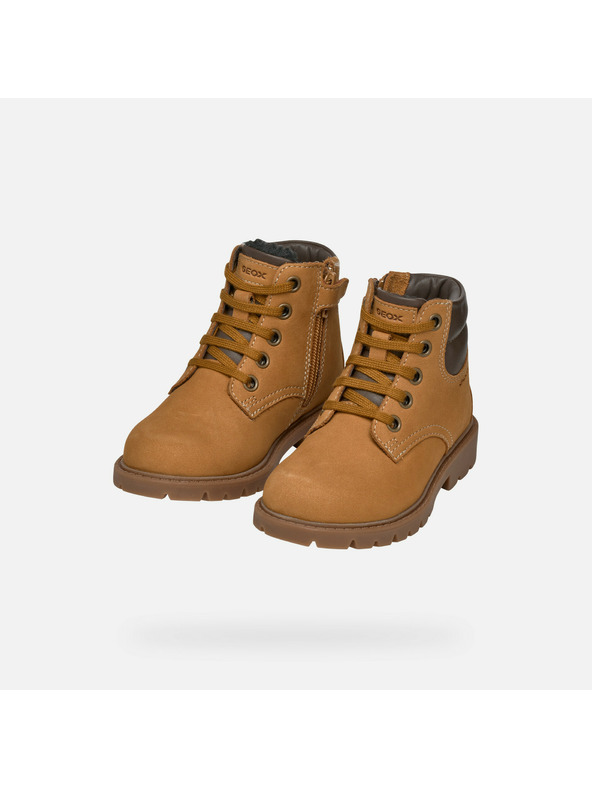 Geox Кафяви момчешки спортни обувки Geox Shaylax Boy