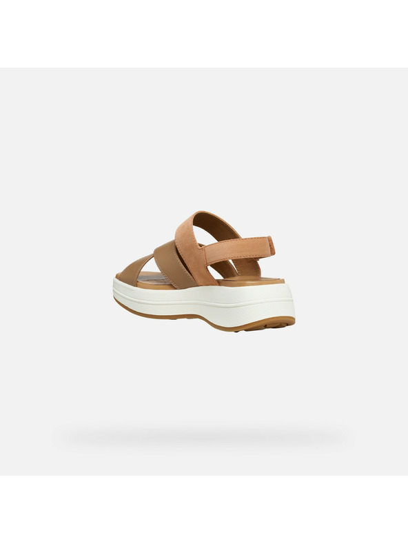 Geox Кафяви дамски сандали Geox Spherica Ecub-3 S