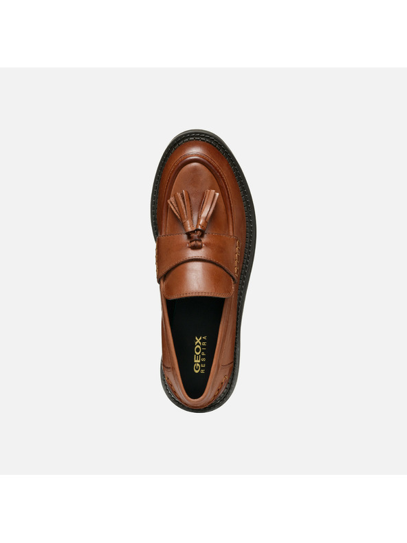 Geox Кафяви дамски мокасини Geox Serilda