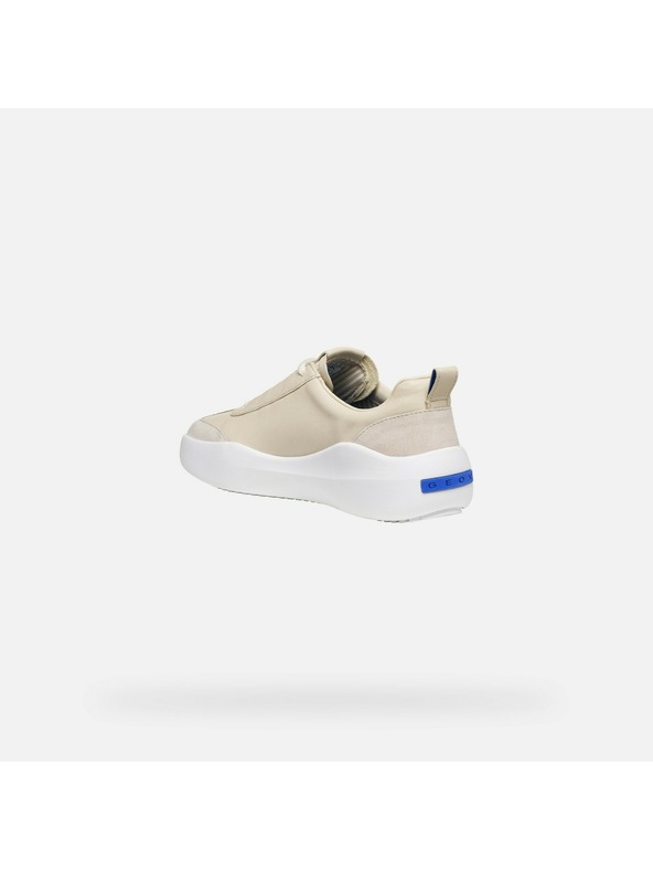 Geox Кремави дамски маратонки Geox Gxcp-02