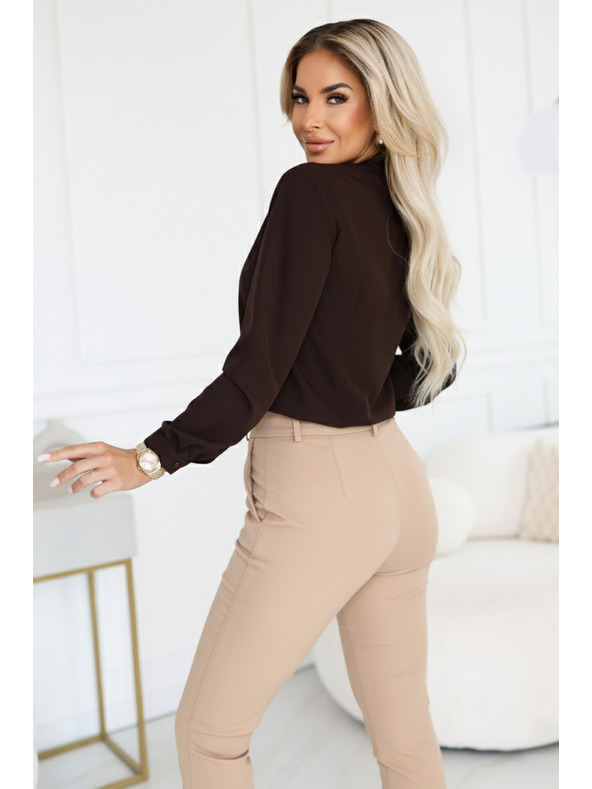 numoco Бизнес блуза с дълъг ръкав и връзване отпред - шоколадова