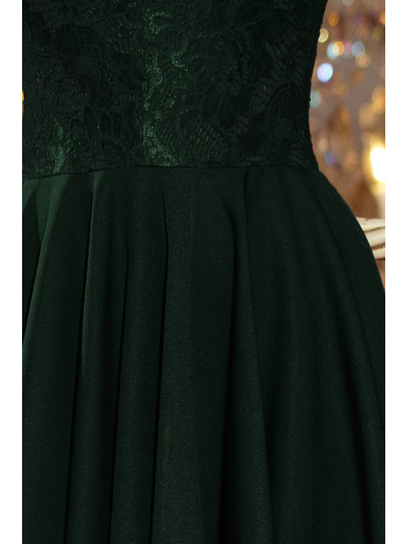 numoco NICOLLE - Ексклузивна рокля с дантела - тъмнозелена