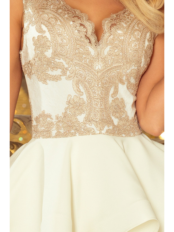 numoco CHARLOTTE - Ексклузивна рокля с дантелено деколте - злато / бежово + екрю