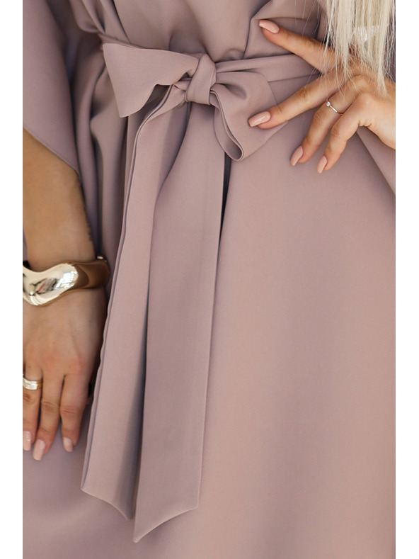 numoco SOFIA Butterfly рокля с колан в талията - MOCHA MOUSSE