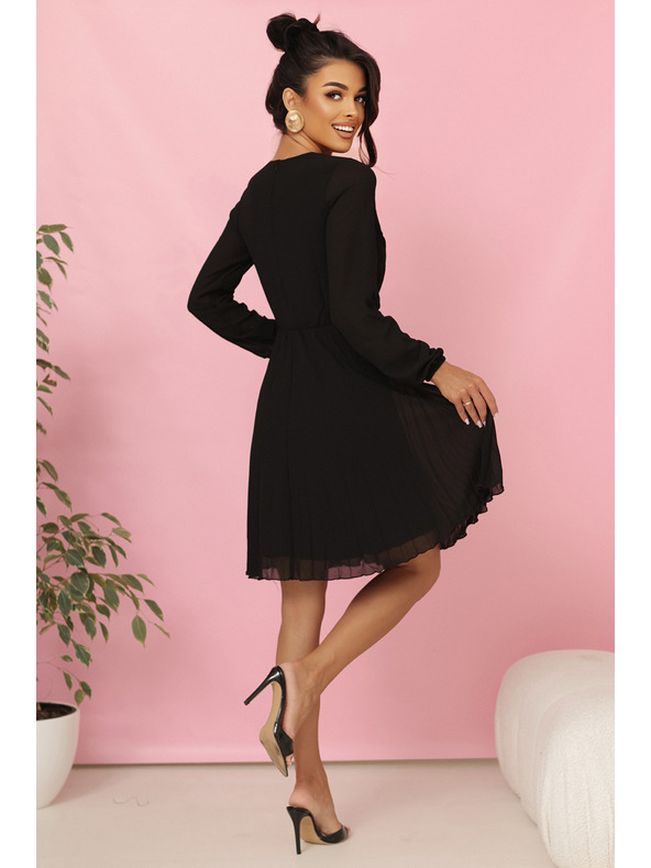 numoco ISABELLE Полска плисирана рокля с дълъг ръкав и деколте - черна