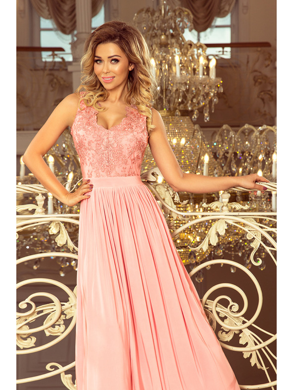 numoco LEA дълга рокля с бродиран деколте - розово