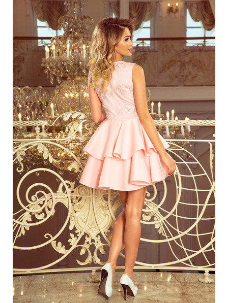 numoco ALEXIS - Ексклузивна рокля с дантелен деколте - пастелно розово