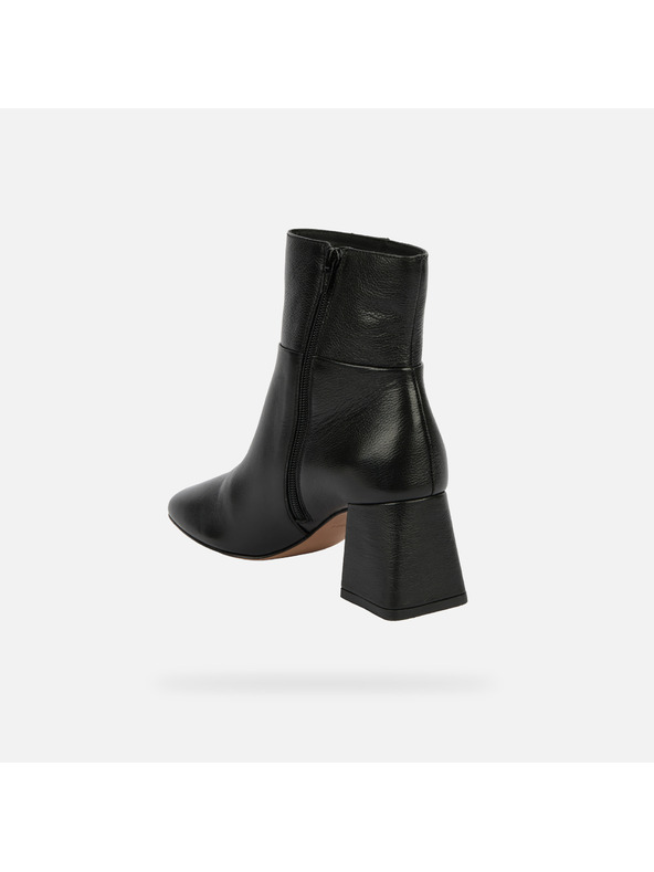 Geox Черна дамска обувки за глезена Geox Coronilla