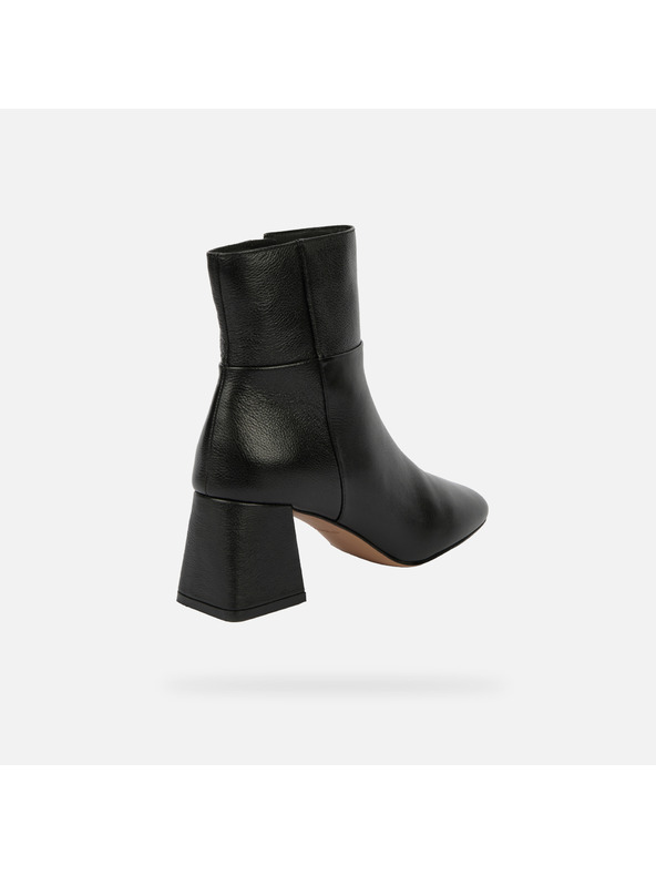 Geox Черна дамска обувки за глезена Geox Coronilla