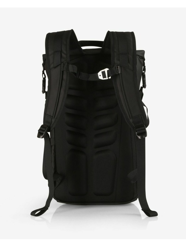 Kilpi Градска раница Kilpi NUEVO 15-U Черна