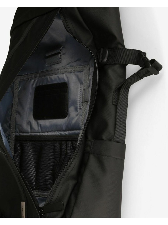 Kilpi Градска раница Kilpi NUEVO 15-U Черна