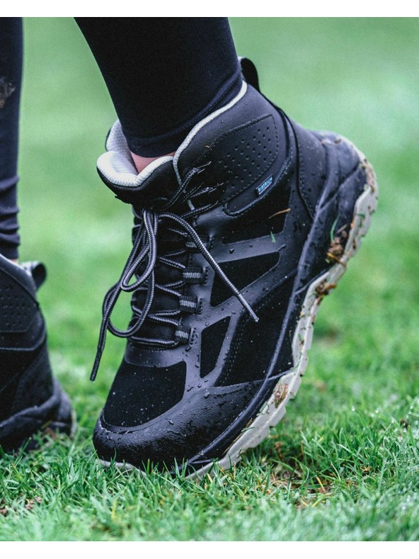 Kilpi Outdoor високи обувки Kilpi PITON HIGH WP-U Черни