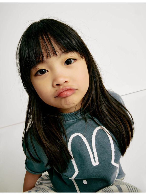 Marks & Spencer Тениска Miffy™ с висок процент памук (1–8 години) Marks & Spencer в сиво