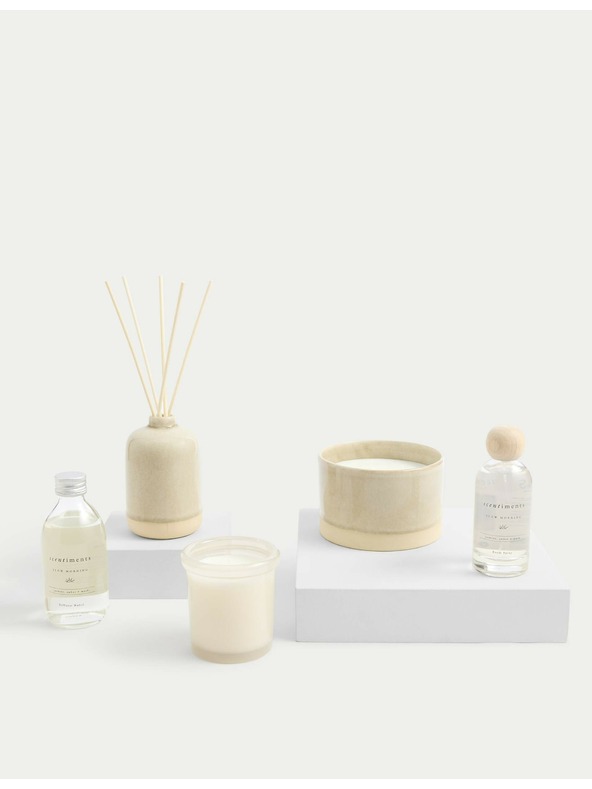 Marks & Spencer Ароматна свещ Slow Morning Marks & Spencer бежова