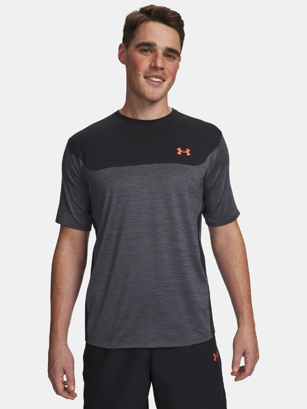 Under Armour Мъжка тениска Under Armour UA Tech Utility SS-BLK