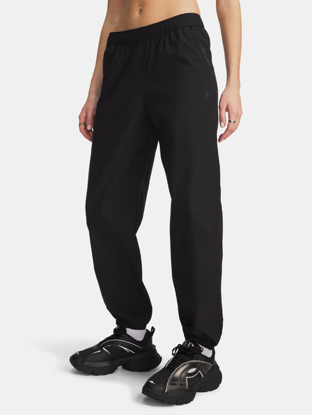 Under Armour Дамско долнище Under Armour Unstoppable Wvn Jogger-BLK