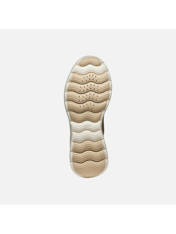 Geox Златни дамски обувки Geox Xtros